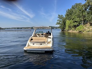 Sea Ray SLX 310 6 2027 Sea Ray SLX 310 7