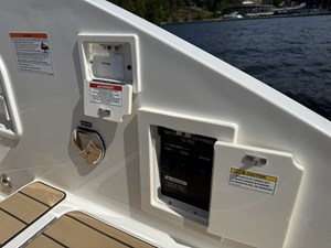 Sea Ray SLX 310 13 2027 Sea Ray SLX 310 14