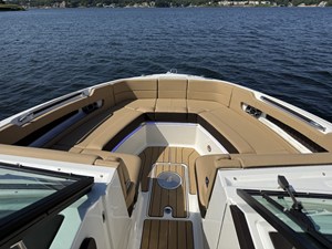 Sea Ray SLX 310 18 2027 Sea Ray SLX 310 19