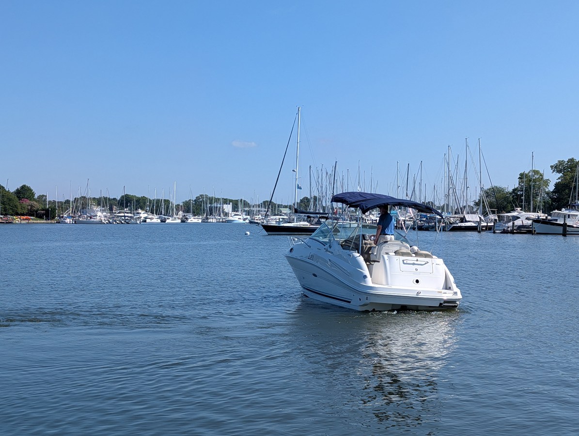 2007 Sea Ray 240 SUNDANCER 7