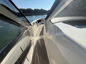 Sea Ray 370 SUNDANCER OUTBOARD 47 2022 Sea Ray 370 SUNDANCER OUTBOARD 48