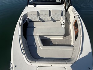 Sea Ray 370 SUNDANCER OUTBOARD 51 2022 Sea Ray 370 SUNDANCER OUTBOARD 52