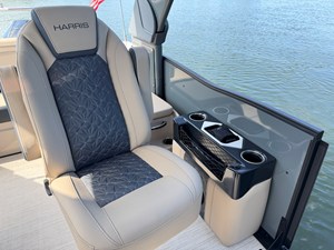 Harris Grand Mariner 250 11 2027 Harris Grand Mariner 250 12