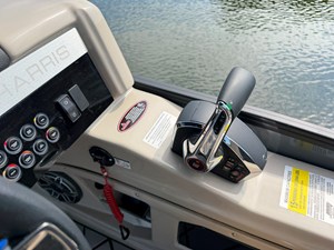 Harris Grand Mariner 250 15 2027 Harris Grand Mariner 250 16