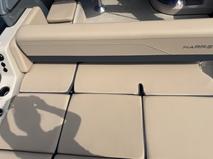 Harris Grand Mariner 250 18 2027 Harris Grand Mariner 250 19