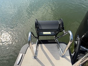 Harris Grand Mariner 250 22 2027 Harris Grand Mariner 250 23