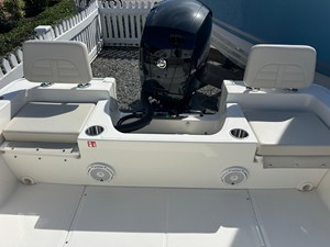 Boston Whaler 190 Montauk 5 2026 Boston Whaler 190 Montauk 6