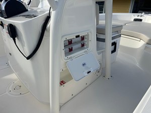 2026 Boston Whaler 190 Montauk 12