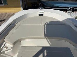 2026 Boston Whaler 190 Montauk 24