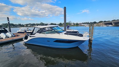 Sea Ray 320 SUNDANCER OB 4 2024 Sea Ray 320 SUNDANCER OB 5