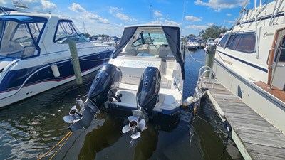 Sea Ray 320 SUNDANCER OB 5 2024 Sea Ray 320 SUNDANCER OB 6
