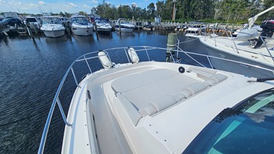 Sea Ray 320 SUNDANCER OB 33 2024 Sea Ray 320 SUNDANCER OB 34