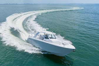 Intrepid 35 PANACEA 44 2026 Intrepid 35 PANACEA 45