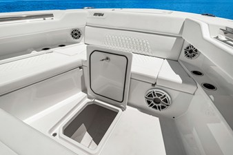 Intrepid 35 PANACEA 78 2026 Intrepid 35 PANACEA 79