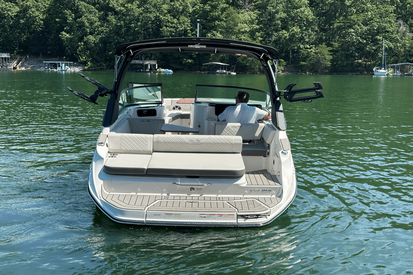 2026 Sea Ray SDX 230 Surf 36