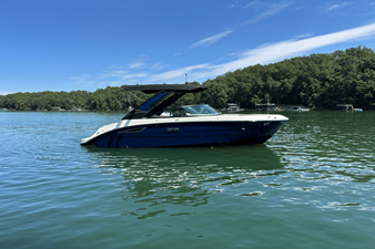 Sea Ray SDX 230 Surf 4 2026 Sea Ray SDX 230 Surf 5