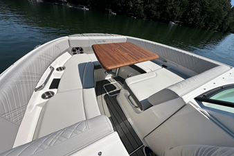 2026 Sea Ray SDX 230 Surf 24