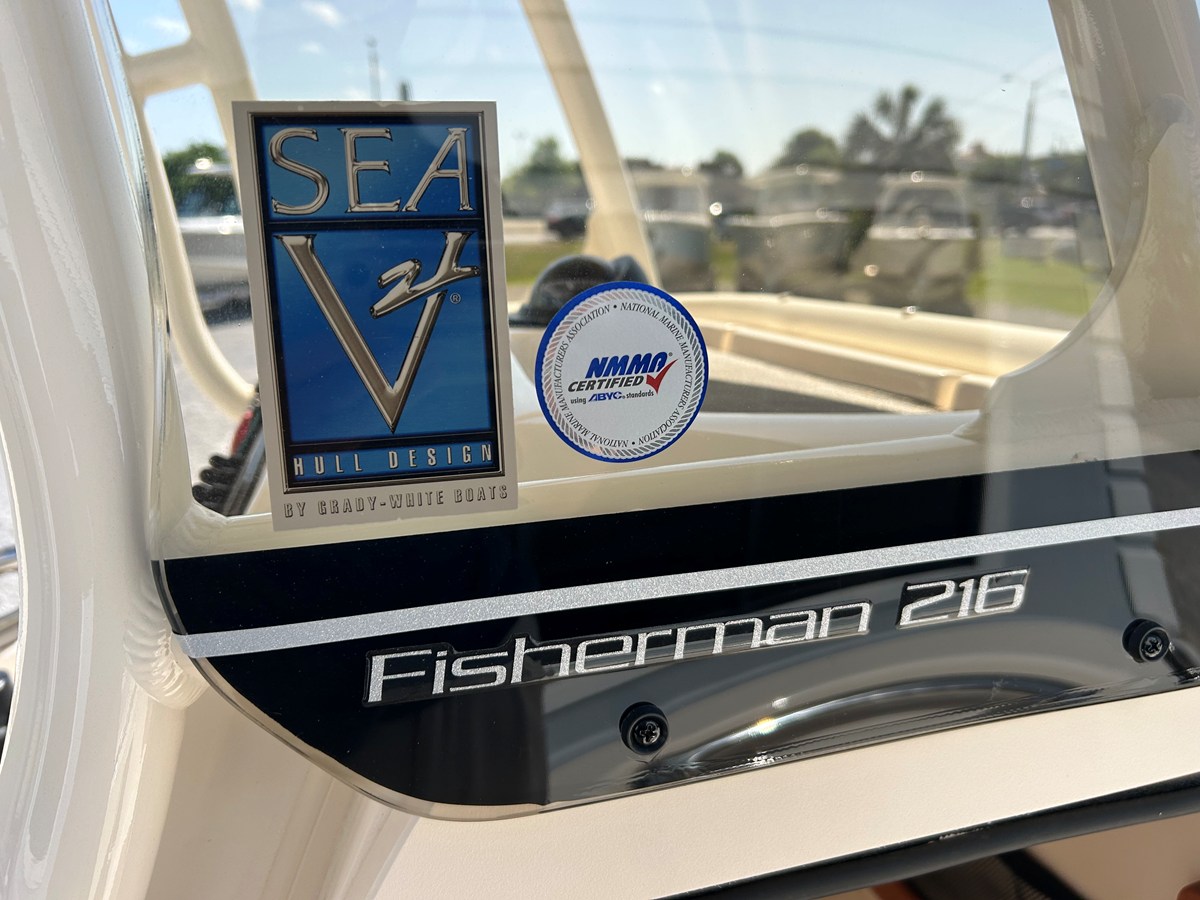 2026 Grady-White Fisherman 216 18