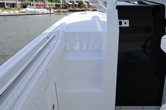 Intrepid 35 PANACEA 41 2026 Intrepid 35 PANACEA 42