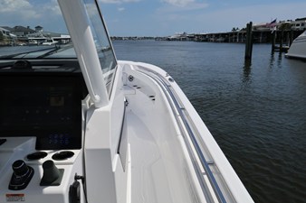 Intrepid 35 PANACEA 59 2026 Intrepid 35 PANACEA 60
