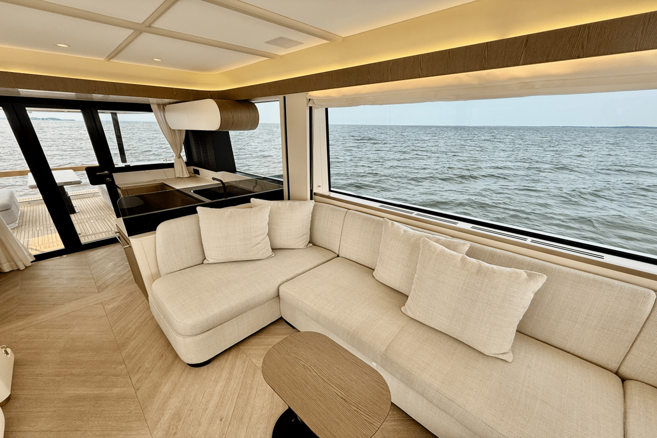 2026 Azimut Magellano 60 46