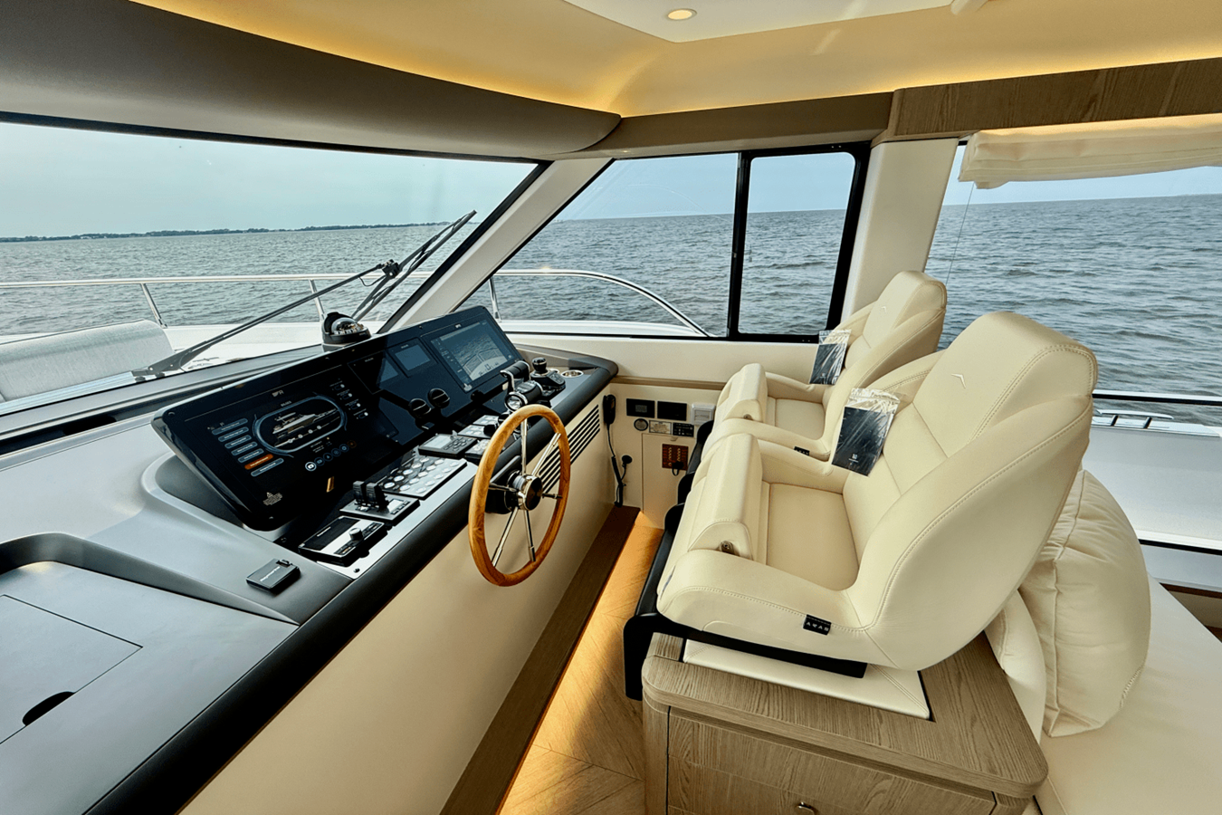 2026 Azimut Magellano 60 49
