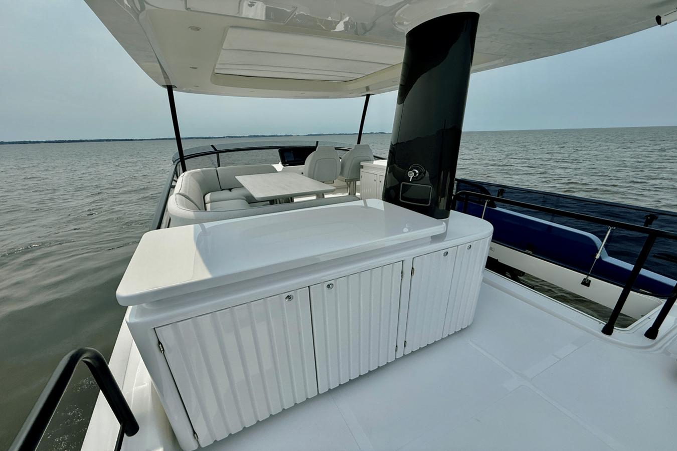 2026 Azimut Magellano 60 75