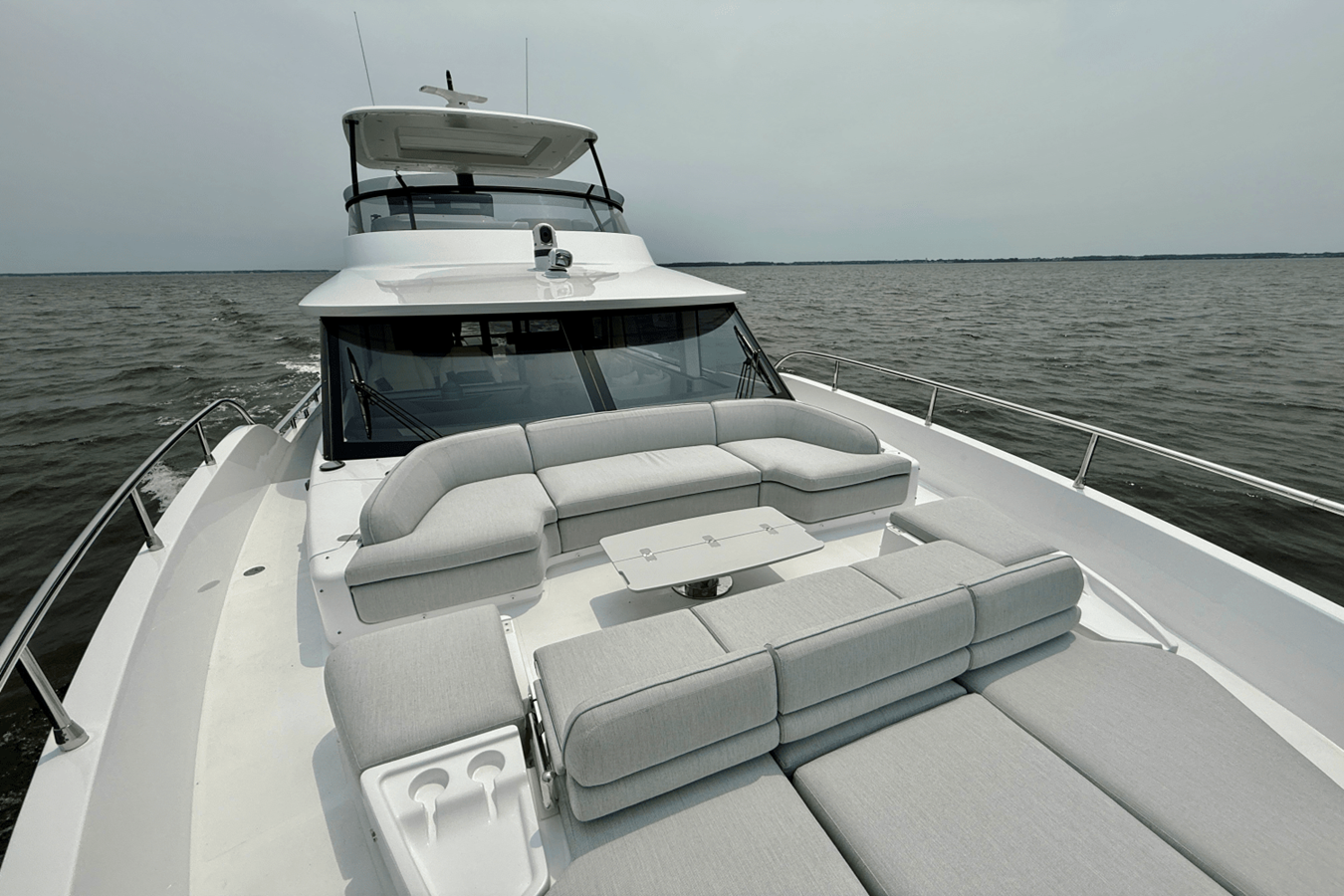 2026 Azimut Magellano 60 95