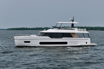 2026 Azimut Magellano 60 14