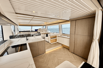 2026 Azimut Magellano 60 37