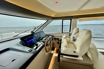 2026 Azimut Magellano 60 48