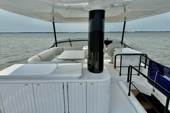 2026 Azimut Magellano 60 76