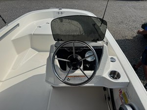 2027 Boston Whaler 130 Super Sport 7