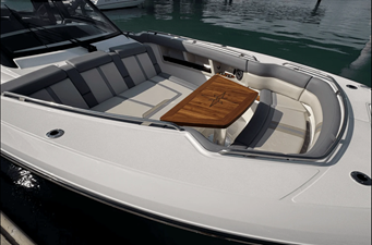 Boston Whaler 350 REALM 9 2025 Boston Whaler 350 REALM 10