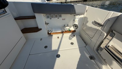 Boston Whaler 350 REALM 25 2025 Boston Whaler 350 REALM 26