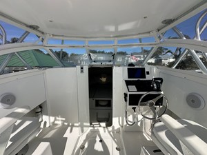 Ocean Master 31 EXPRESS SPORT CABIN 17 2005 Ocean Master 31 EXPRESS SPORT CABIN 18