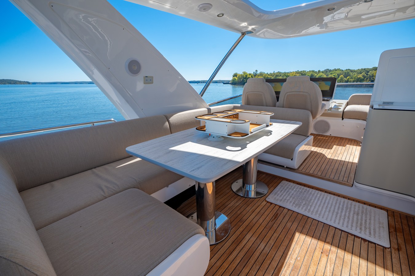 2024 Azimut FLY 60 57