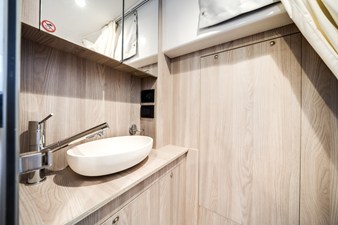 2024 Azimut FLY 60 13