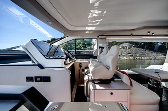 2024 Azimut FLY 60 46