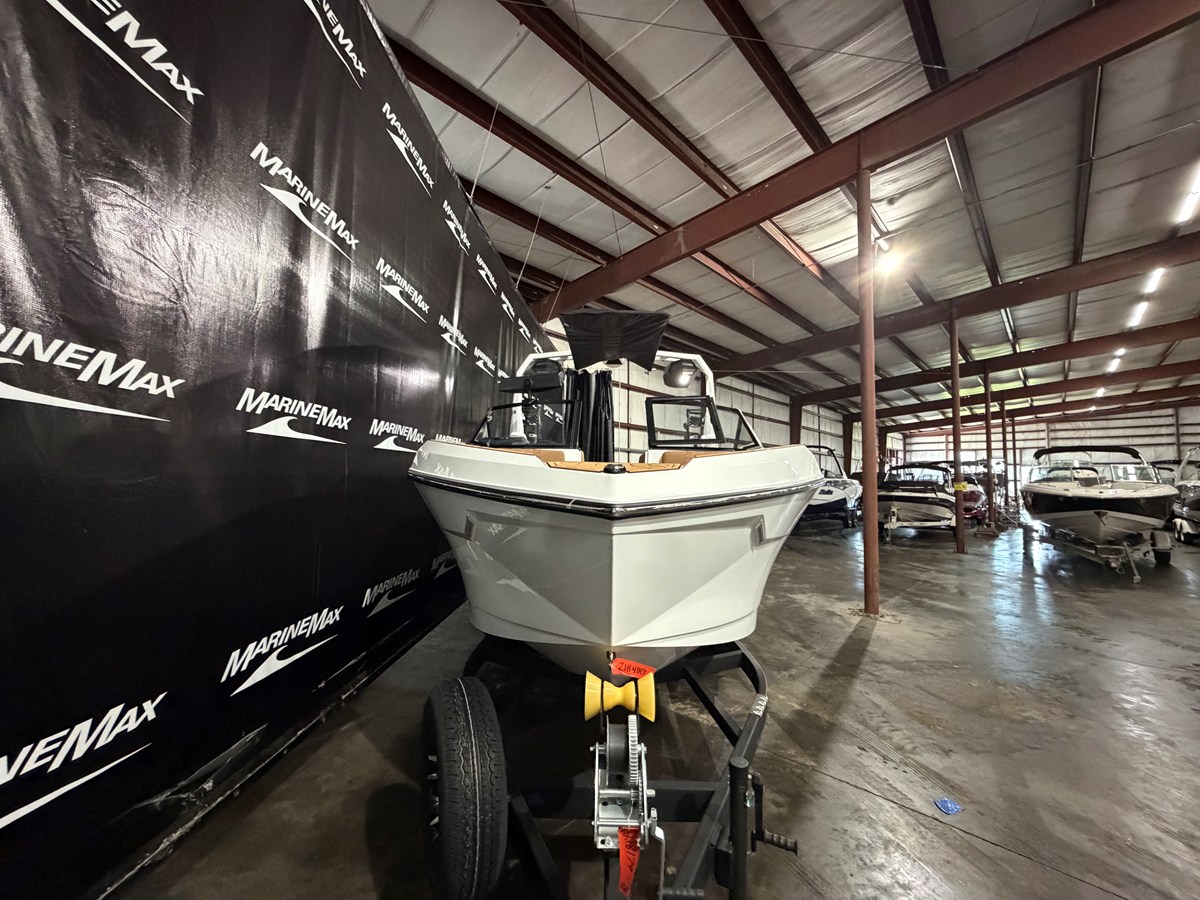 2026 Nautique Super Air Nautique S21 3