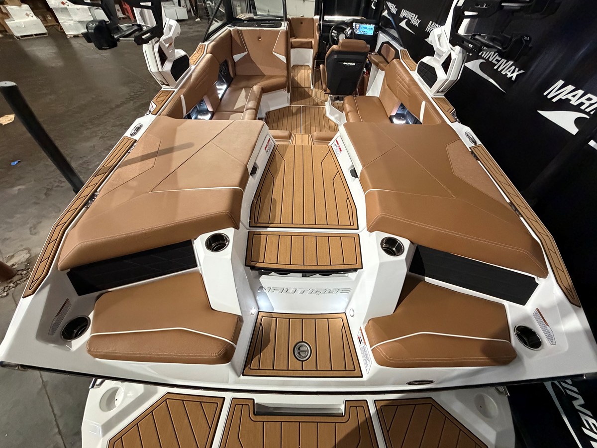 2026 Nautique Super Air Nautique S21 14