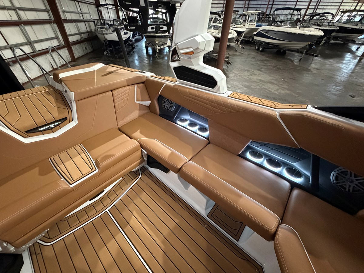 2026 Nautique Super Air Nautique S21 35