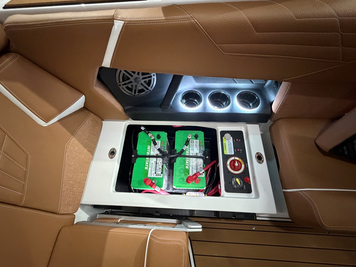 2026 Nautique Super Air Nautique S21 36