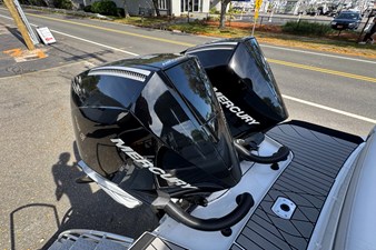 Sea Ray SLX 280 Outboard 4 2026 Sea Ray SLX 280 Outboard 5