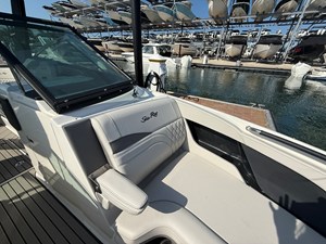 Sea Ray SLX 260 Outboard 5 2026 Sea Ray SLX 260 Outboard 6