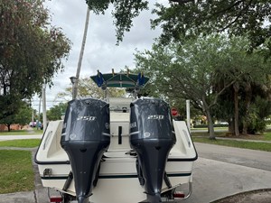 Pursuit 2870 CENTER CONSOLE 4 1999 Pursuit 2870 CENTER CONSOLE 5