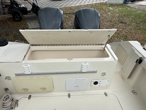 Pursuit 2870 CENTER CONSOLE 13 1999 Pursuit 2870 CENTER CONSOLE 14