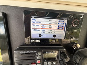 Pursuit 2870 CENTER CONSOLE 27 1999 Pursuit 2870 CENTER CONSOLE 28