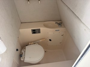 Pursuit 2870 CENTER CONSOLE 46 1999 Pursuit 2870 CENTER CONSOLE 47