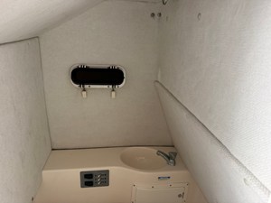 Pursuit 2870 CENTER CONSOLE 47 1999 Pursuit 2870 CENTER CONSOLE 48
